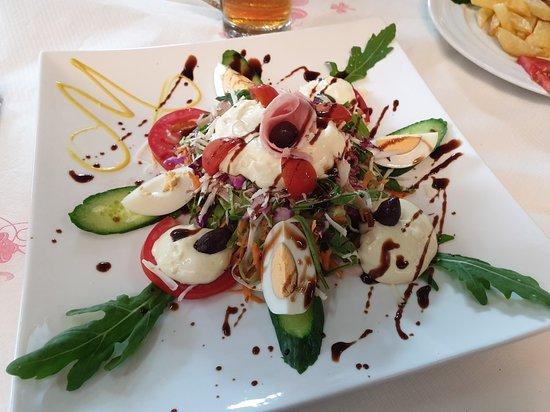 Hotel & Restaurant Misiri